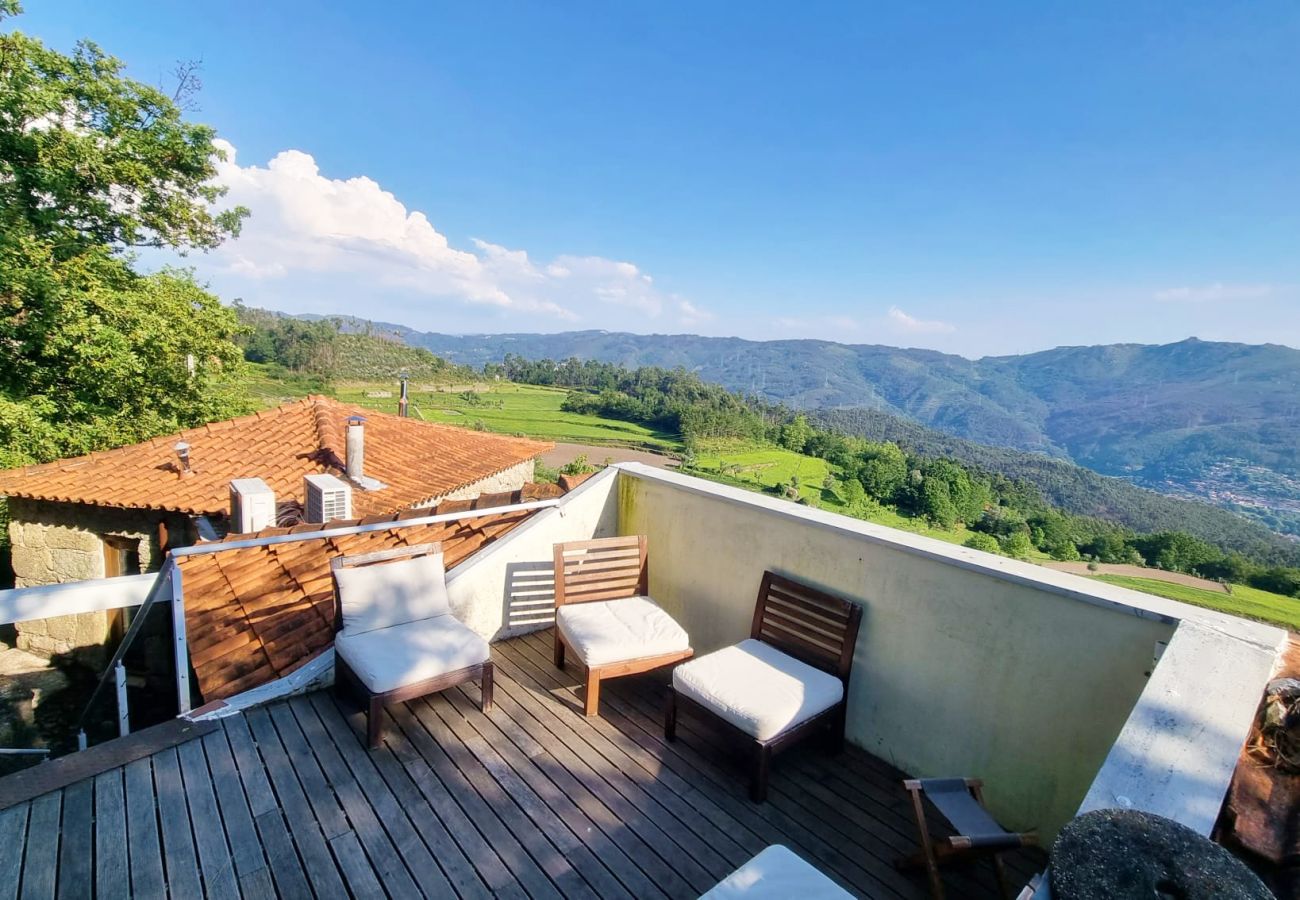 Casa de Férias na Natureza com Vista Montanha no Gerês Casa Férias Gerês Montanha Natureza