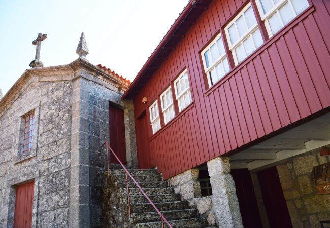 Casa rural em Gerês - Casa dos Bernardos T2 - Piso 1 Casa rural em Gerês - Casa dos Bernardos T2 - Piso 1