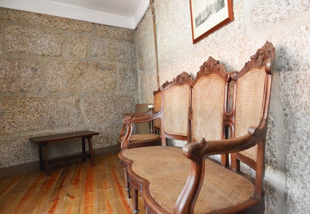 Casa rural em Gerês - Casa dos Bernardos T2 - Piso 1 Casa rural em Gerês - Casa dos Bernardos T2 - Piso 1