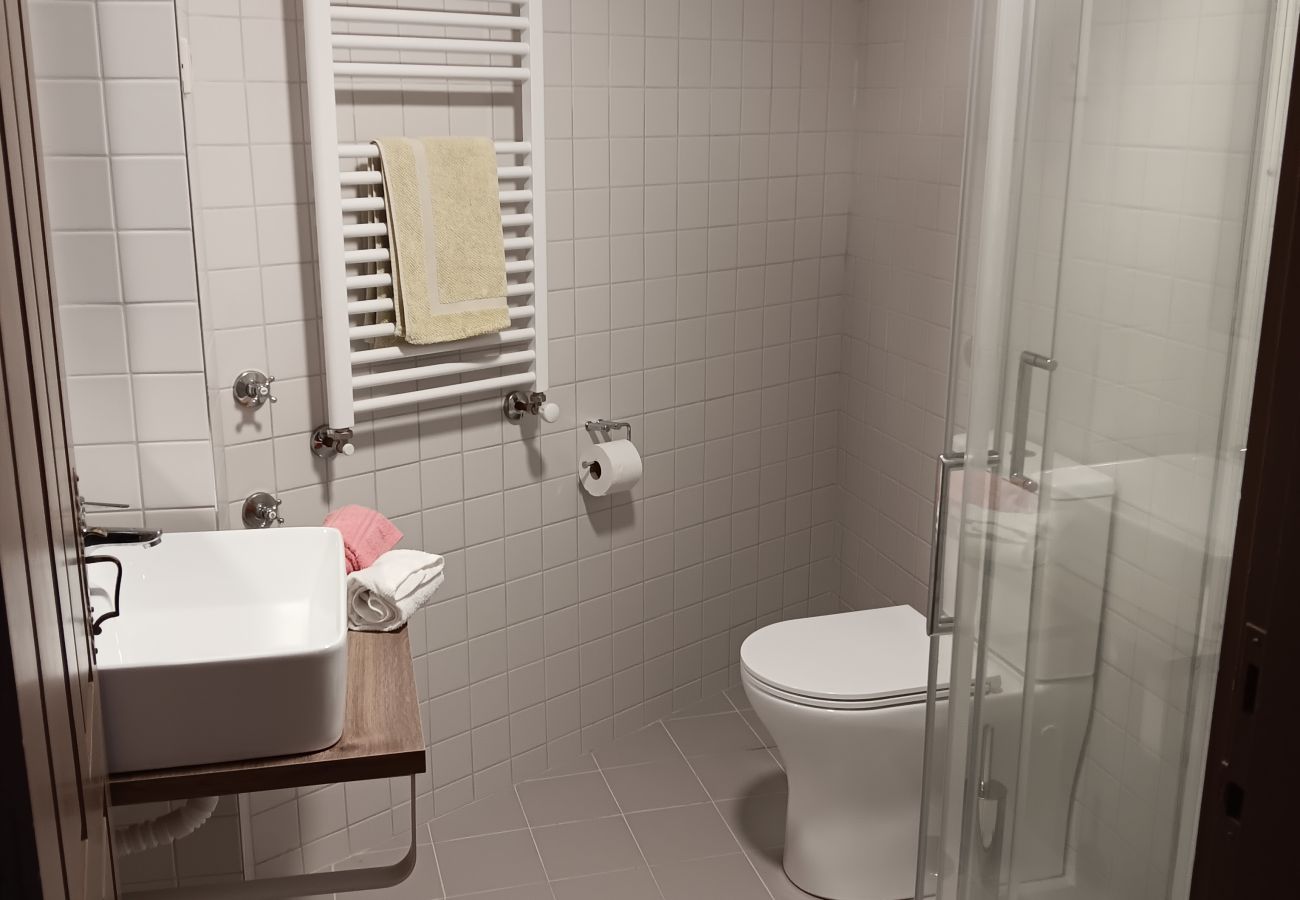 Casa rural em Gerês - Casa dos Bernardos T2 - Piso 1 Casa rural em Gerês - Casa dos Bernardos T2 - Piso 1