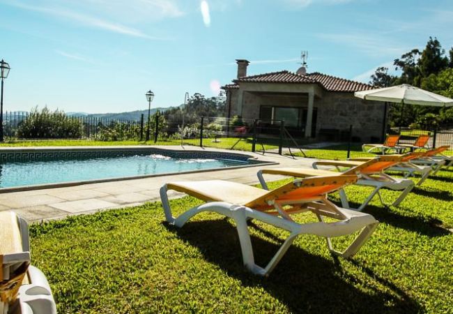 Casa rural em Arcos de Valdevez - Casa Grande T4 - Quinta do Toural Casa rural em Arcos de Valdevez - Casa Grande T4 - Quinta do Toural