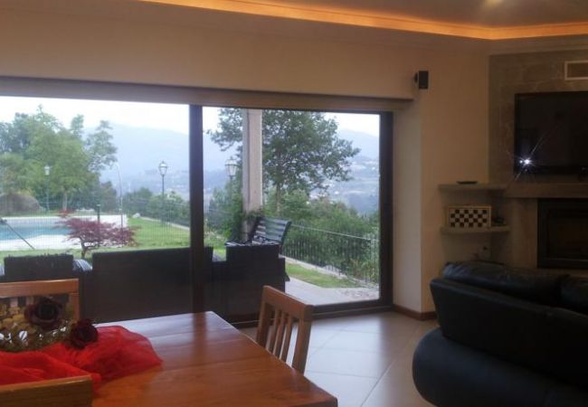 Casa rural em Arcos de Valdevez - Casa Grande T4 - Quinta do Toural Casa rural em Arcos de Valdevez - Casa Grande T4 - Quinta do Toural