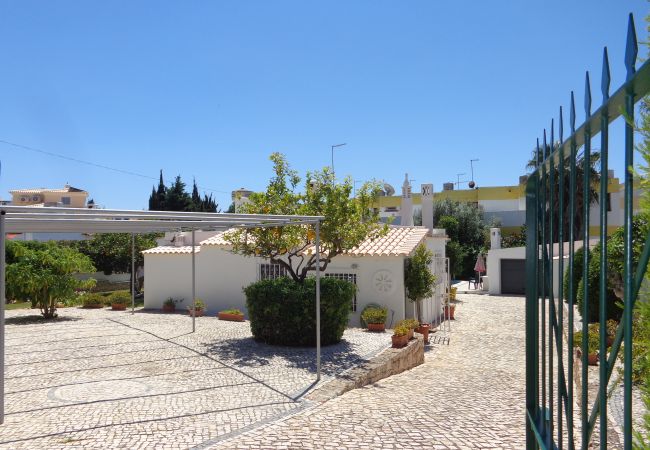 Villa em Albufeira - Strip by Check-in Portugal Villa em Albufeira - Strip by Check-in Portugal