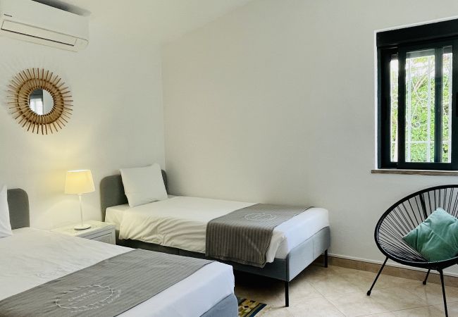 Villa em Albufeira - Strip by Check-in Portugal Villa em Albufeira - Strip by Check-in Portugal