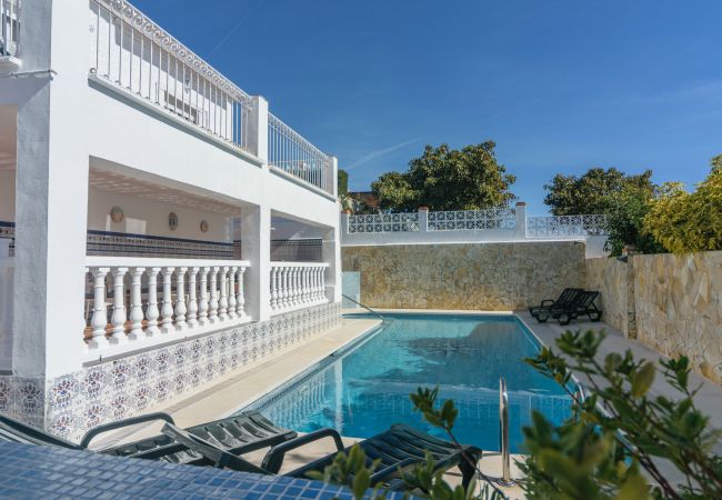 Villa em Chilches Costa - Cubo's Villa Marieli Chilches Villa em Chilches Costa - Cubo's Villa Marieli Chilches