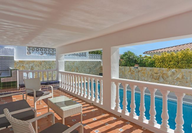 Villa em Chilches Costa - Cubo's Villa Marieli Chilches Villa em Chilches Costa - Cubo's Villa Marieli Chilches