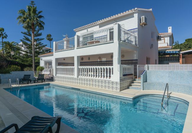 Villa em Chilches Costa - Cubo's Villa Marieli Chilches Villa em Chilches Costa - Cubo's Villa Marieli Chilches