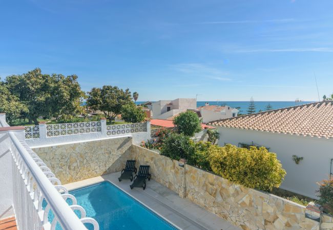 Villa em Chilches Costa - Cubo's Villa Marieli Chilches Villa em Chilches Costa - Cubo's Villa Marieli Chilches