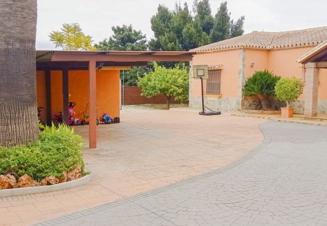 Villa em Alhaurín el Grande - Cubo's Villa Family Villa em Alhaurín el Grande - Cubo's Villa Family