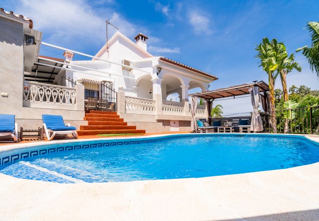 Villa em Alhaurín el Grande - Cubo's Villa Esmeralda
