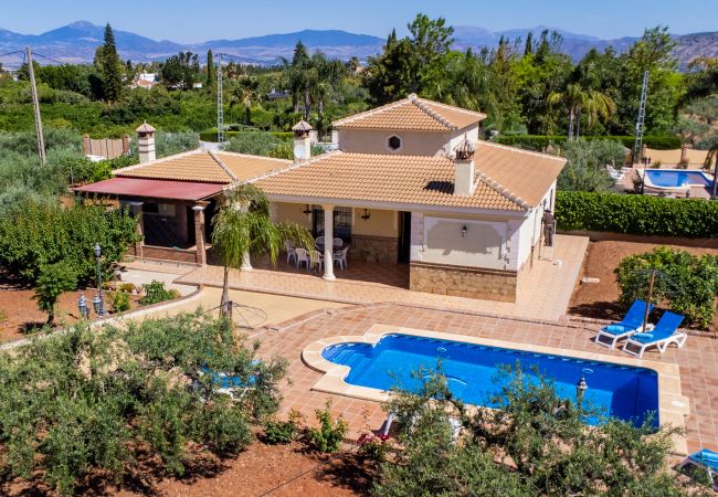 Casa rural em Alhaurín el Grande - Cubo's Finca Las Tinajas de la Dehesilla