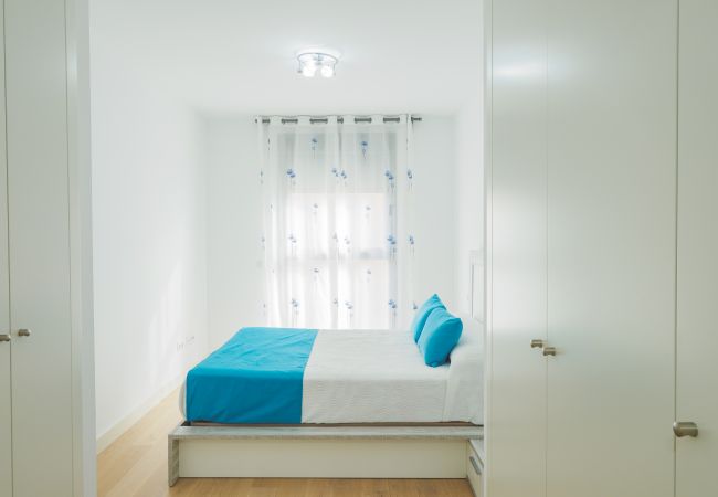 Apartamento em Málaga - Cubo's Sea View Pacifico Street & Free Parking Apartamento em Málaga - Cubo's Sea View Pacifico Street & Free Parking