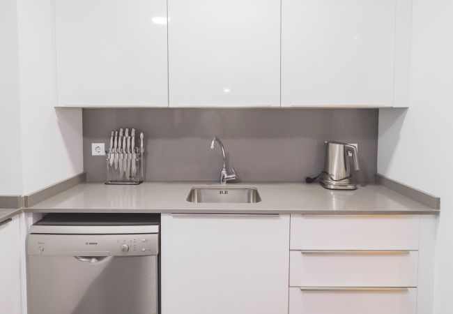 Apartamento em Málaga - Cubo's Sea View Pacifico Street & Free Parking Apartamento em Málaga - Cubo's Sea View Pacifico Street & Free Parking