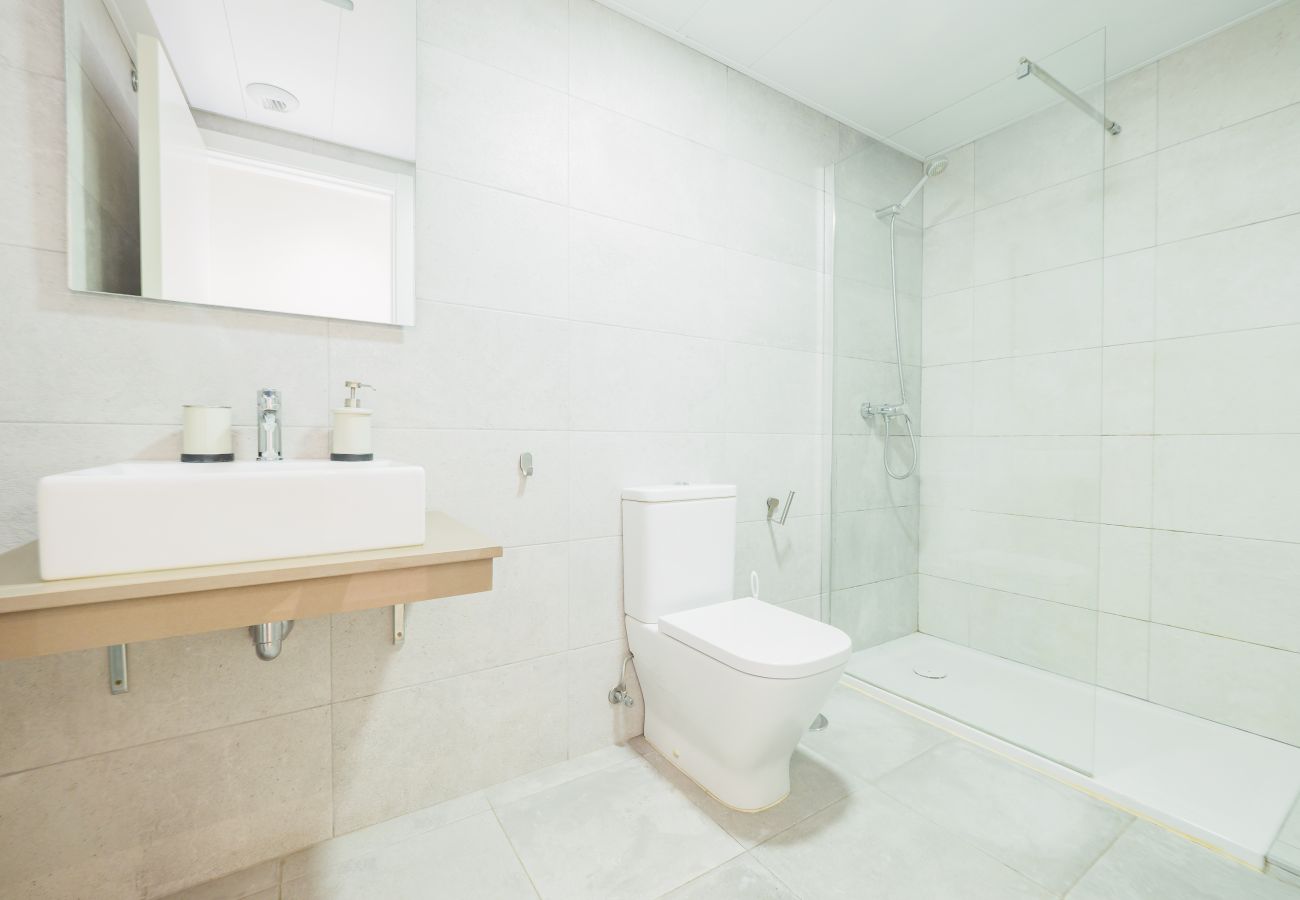 Apartamento em Málaga - Cubo's Sea View Pacifico Street & Free Parking Apartamento em Málaga - Cubo's Sea View Pacifico Street & Free Parking