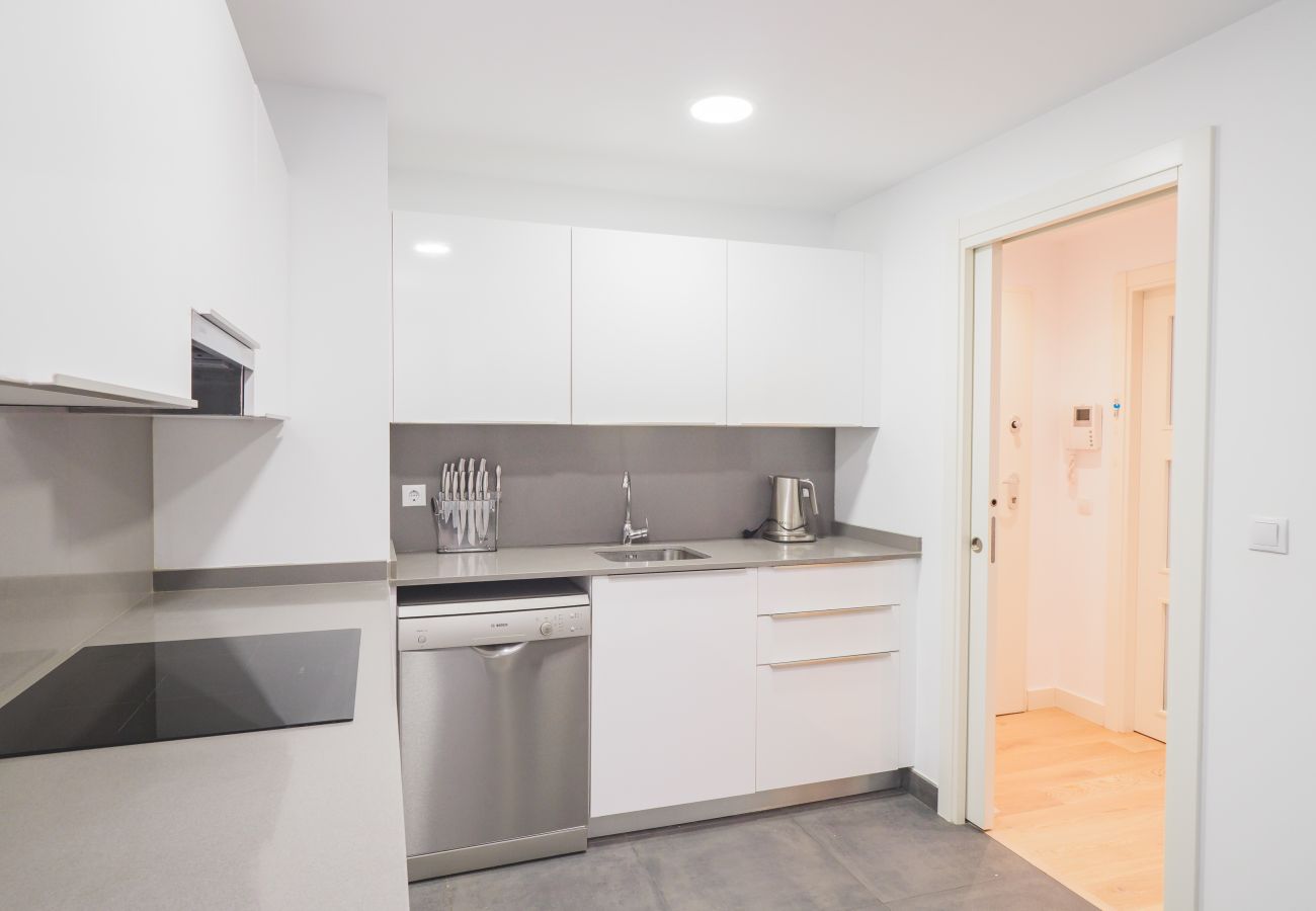 Apartamento em Málaga - Cubo's Sea View Pacifico Street & Free Parking Apartamento em Málaga - Cubo's Sea View Pacifico Street & Free Parking