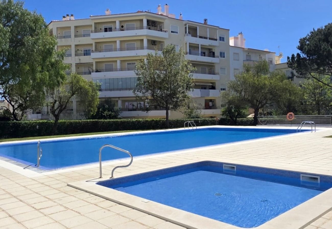Apartamento em Armação de Pêra - Vila Nova Terrace, Private Garage&SeaView Flat