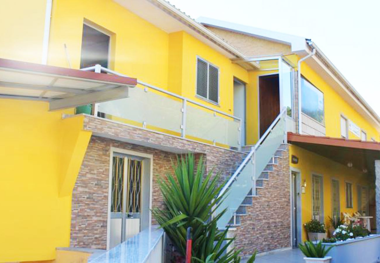 Rent by room in Gerês - Quarto Quádruplo - Pôr do Sol Rent by room in Gerês - Quarto Quádruplo - Pôr do Sol