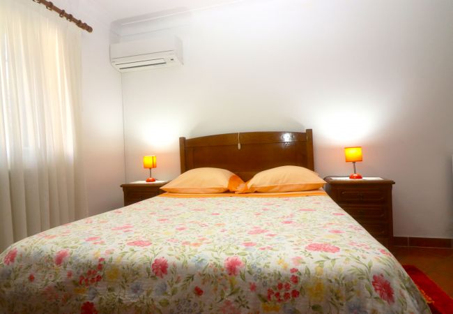 Rent by room in Gerês - Quarto com banheira - Casa do Eido Rent by room in Gerês - Quarto com banheira - Casa do Eido