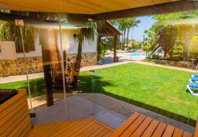 Villa with Heated Pool and Sauna | Cubo's Holiday Homes Sauna of this villa in Alhaurín de la Torre