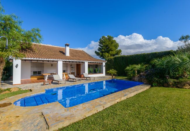 Villa in Alhaurín el Grande - Cubo's Villa Cortijo la Indiana Villa in Alhaurín el Grande - Cubo's Villa Cortijo la Indiana