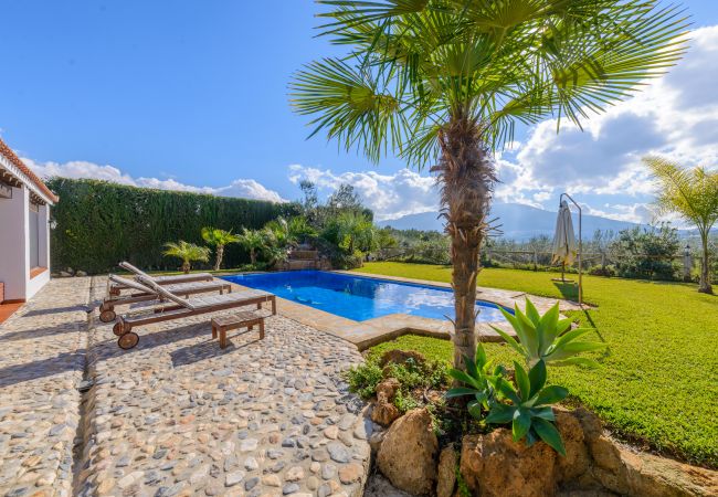 Villa in Alhaurín el Grande - Cubo's Villa Cortijo la Indiana Villa in Alhaurín el Grande - Cubo's Villa Cortijo la Indiana