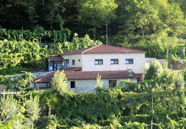 Cottage in Terras de Bouro - Casa da Adega - Quinta da Portela Cottage in Terras de Bouro - Casa da Adega - Quinta da Portela