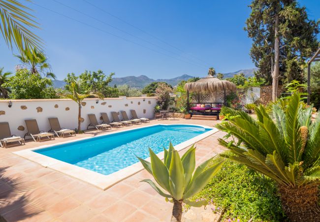 Villa in Alhaurin de la Torre - Cubo's Villa Bellavista La Jona & Heated Pool Villa in Alhaurin de la Torre - Cubo's Villa Bellavista La Jona & Heated Pool