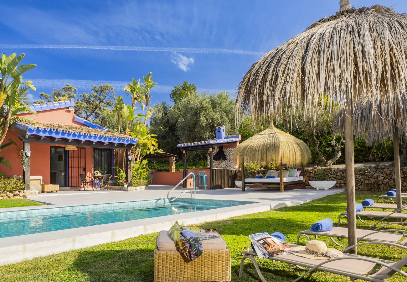 Cubo's Finca la Encina Rural house with swimming pool in Alhaurín de la Torre