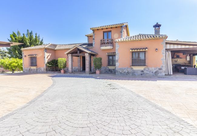 Villa in Alhaurín el Grande - Cubo's Villa Family Villa in Alhaurín el Grande - Cubo's Villa Family