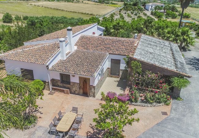 Family rural house ideal for holidays | Cubo's Holiday Homes Views of this country house in Alhaurín el grande