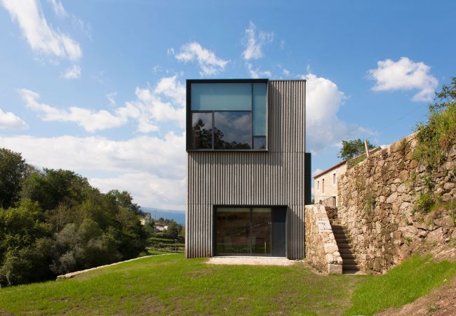 Cottage in Melgaço - Melgaço Alvarinho Houses T5 Cottage in Melgaço - Melgaço Alvarinho Houses T5