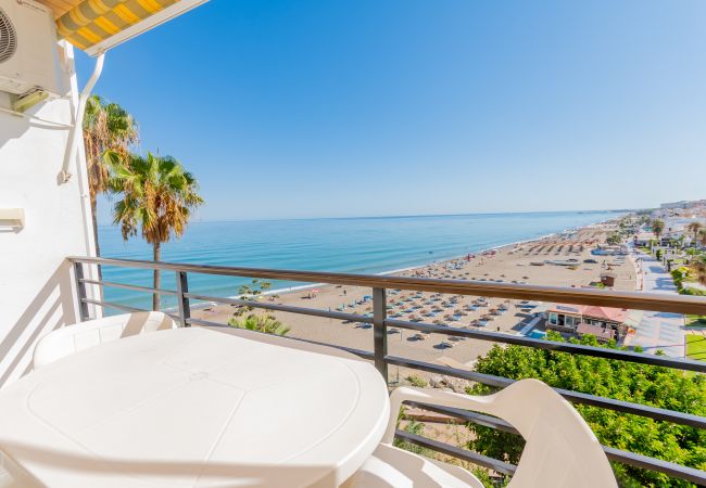 Sea view studio | Cubo's Holiday Homes Views of this studio in Torremolinos