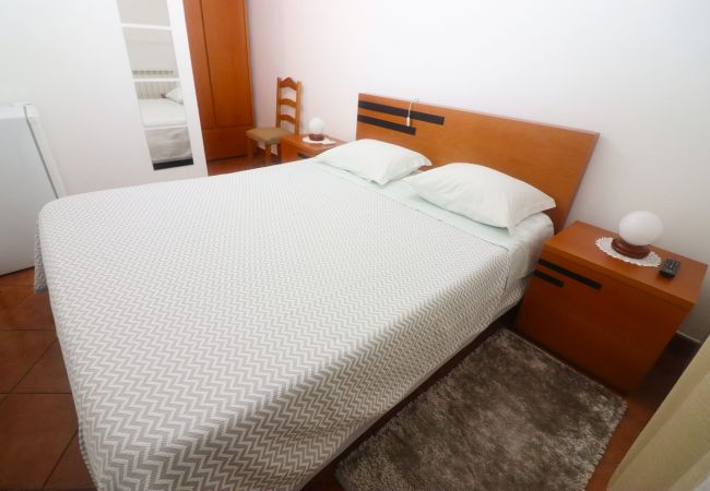 Rent by room in Gerês - Quarto com duche - Casa do Eido Rent by room in Gerês - Quarto com duche - Casa do Eido