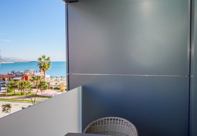 Apartment in Málaga - Cubo's Sea View Pacifico Street & Free Parking Apartment in Málaga - Cubo's Sea View Pacifico Street & Free Parking