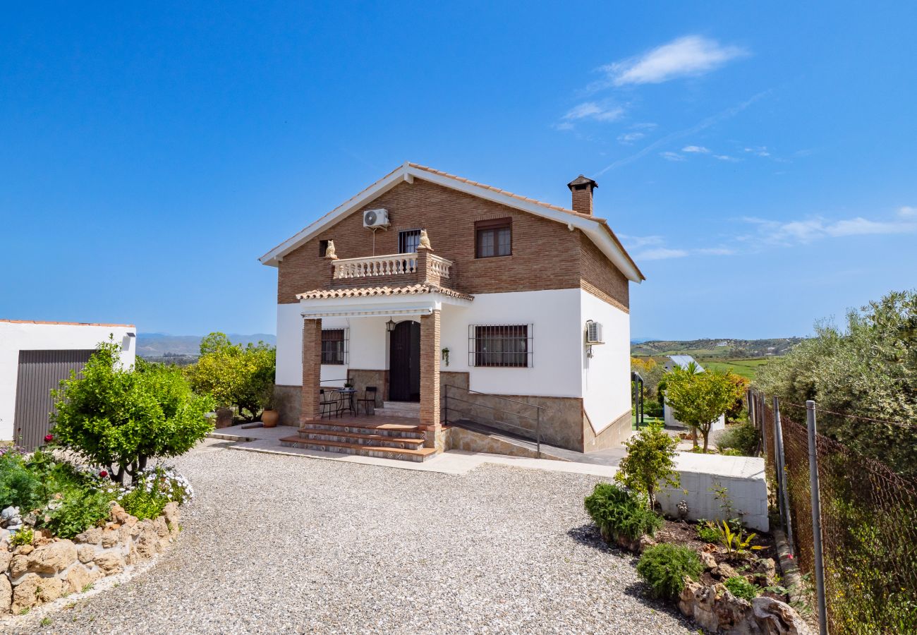 Cottage in Alhaurín el Grande - Cubo's Villa Ainhoa Cottage in Alhaurín el Grande - Cubo's Villa Ainhoa